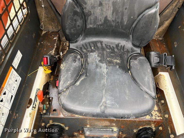 image for item OE9735 2008 Bobcat S150 skid steer loader