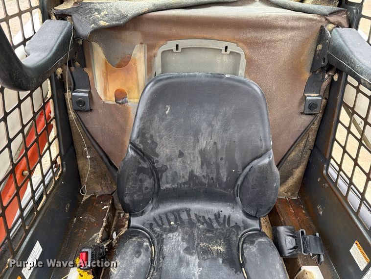 image for item OE9735 2008 Bobcat S150 skid steer loader