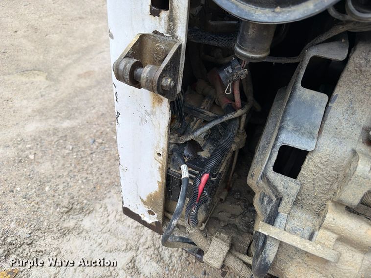 image for item OE9735 2008 Bobcat S150 skid steer loader