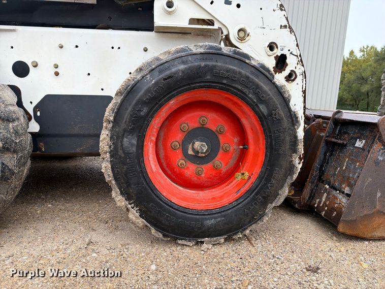 image for item OE9735 2008 Bobcat S150 skid steer loader