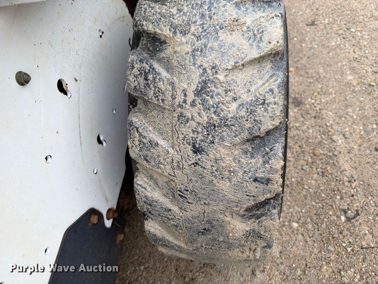 image for item OE9735 2008 Bobcat S150 skid steer loader