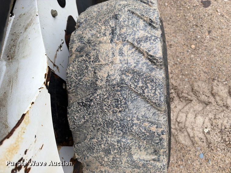 image for item OE9735 2008 Bobcat S150 skid steer loader