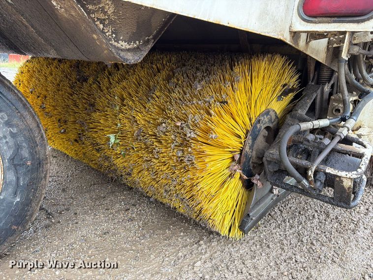 image for item OE9736 1997 Elgin Pelican P series sweeper