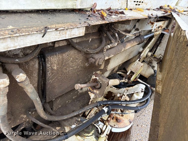 image for item OE9736 1997 Elgin Pelican P series sweeper