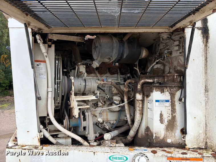 image for item OE9736 1997 Elgin Pelican P series sweeper