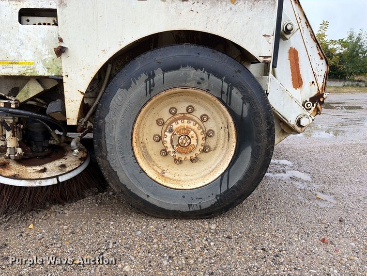 image for item OE9736 1997 Elgin Pelican P series sweeper