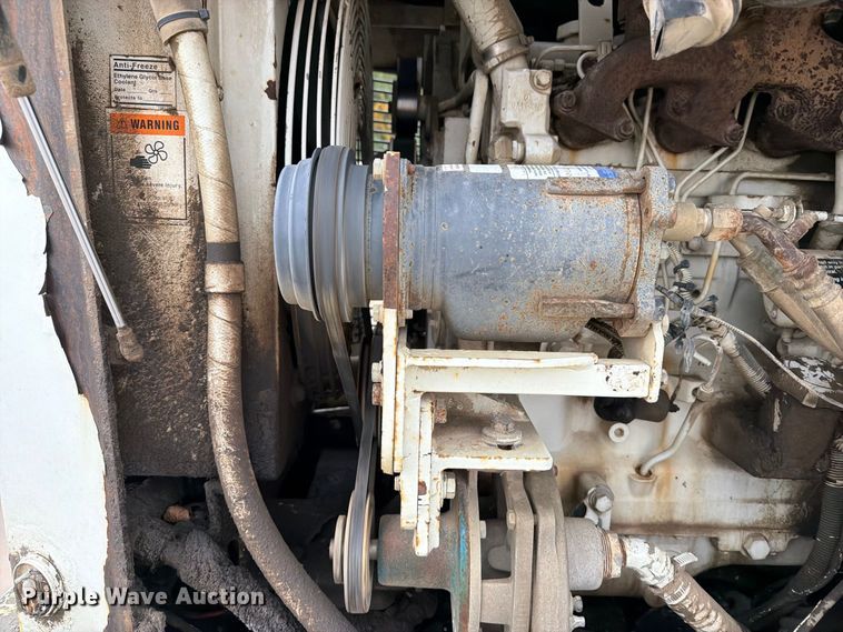 image for item OE9737 1999 Elgin Pelican P series sweeper