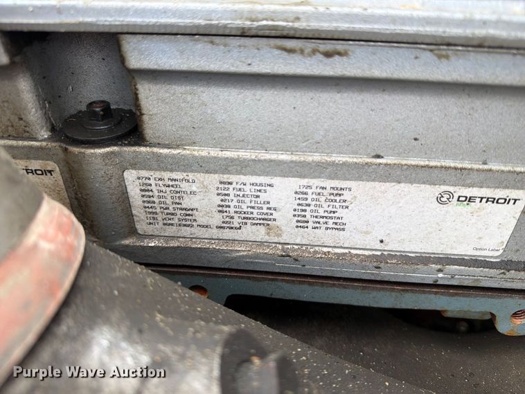 image for item OE9739 1996 Freightliner Conventional dump truck