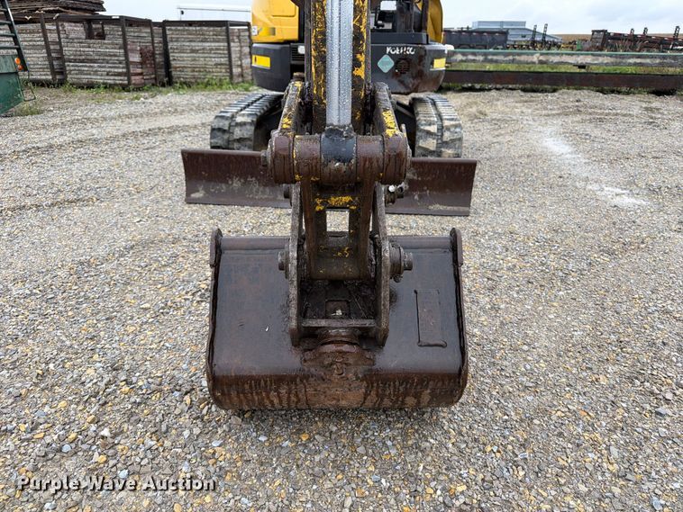image for item OE9740 2007 Kobelco SK35SR-3 mini excavator