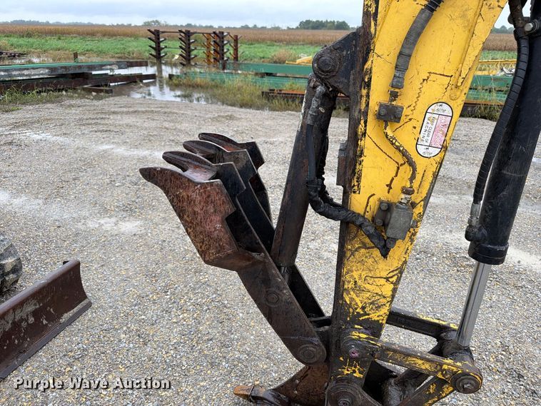 image for item OE9740 2007 Kobelco SK35SR-3 mini excavator