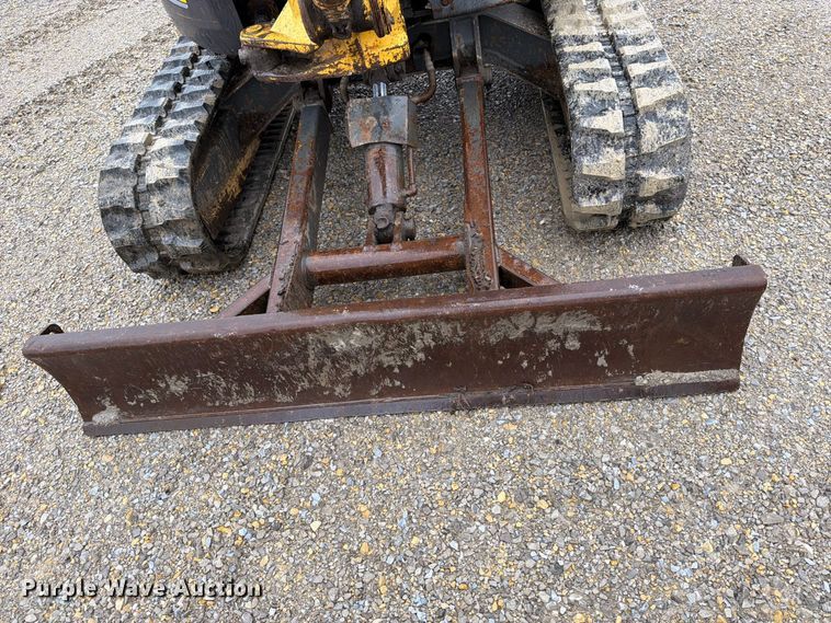 image for item OE9740 2007 Kobelco SK35SR-3 mini excavator