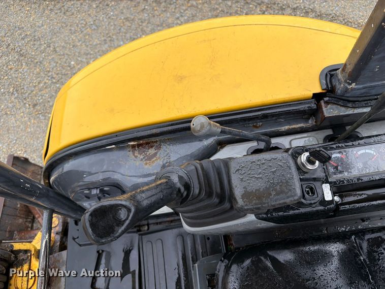 image for item OE9740 2007 Kobelco SK35SR-3 mini excavator