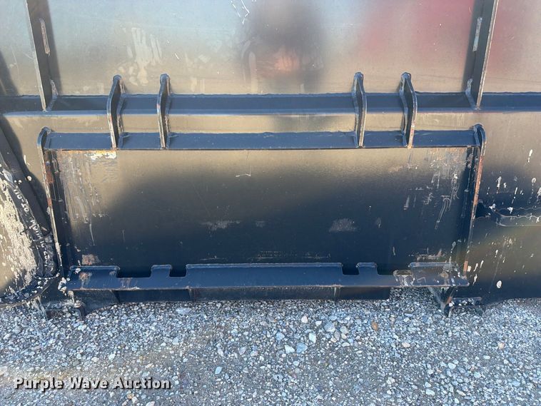 image for item OE9746 John Deere SD84 skid steer side discharge bucket
