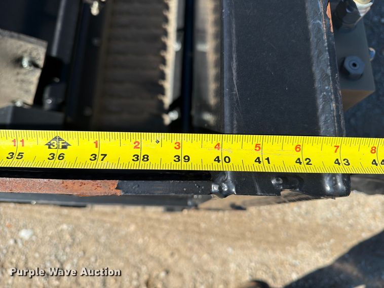 image for item OE9746 John Deere SD84 skid steer side discharge bucket