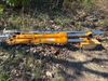 (2) hydraulic cylinders