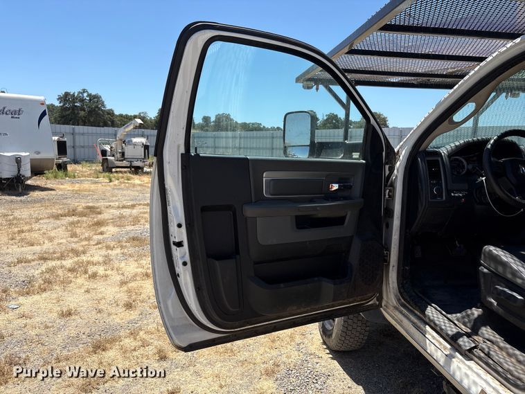 image for item YA3444 2013 Ram 5500 forestry bucket truck