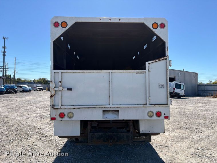 image for item YA3708 2015 Ford  F750 Super Duty Ext. Cab chipper truck