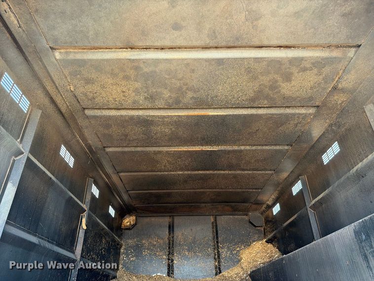 image for item YA3708 2015 Ford  F750 Super Duty Ext. Cab chipper truck