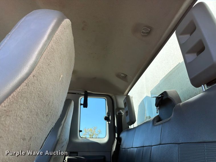 image for item YA3708 2015 Ford  F750 Super Duty Ext. Cab chipper truck
