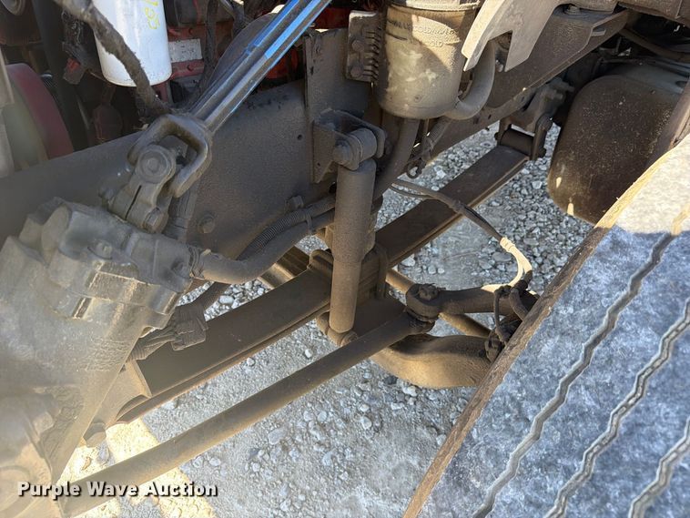 image for item YA3708 2015 Ford  F750 Super Duty Ext. Cab chipper truck