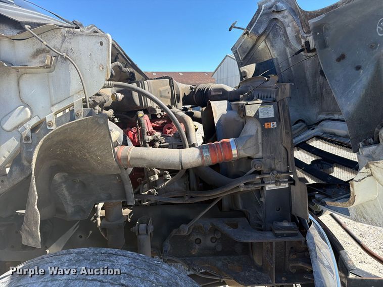 image for item YA3708 2015 Ford  F750 Super Duty Ext. Cab chipper truck