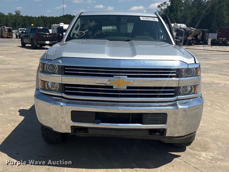 image for item YA3809 2018 Chevrolet  Silverado 2500HD Ext. Cab utility bed pickup truck