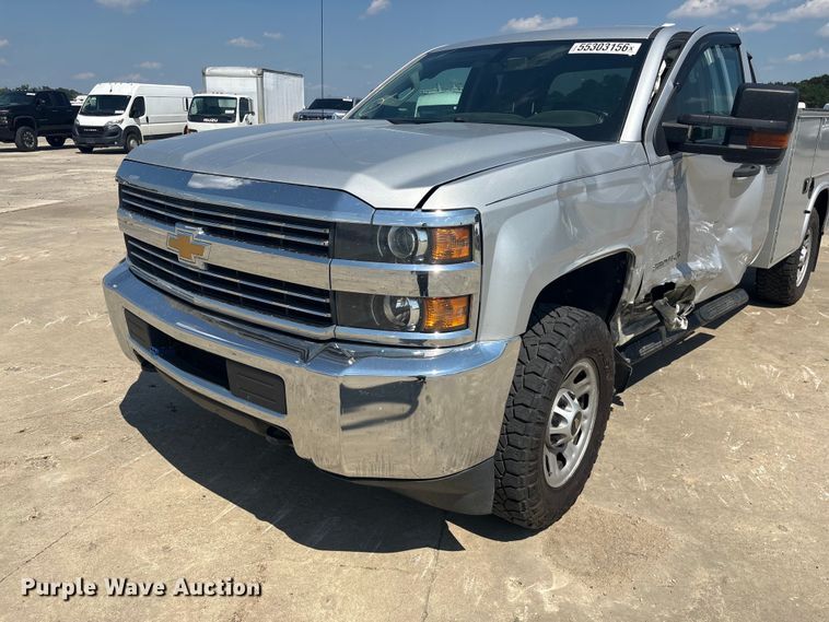 image for item YA3809 2018 Chevrolet  Silverado 2500HD Ext. Cab utility bed pickup truck