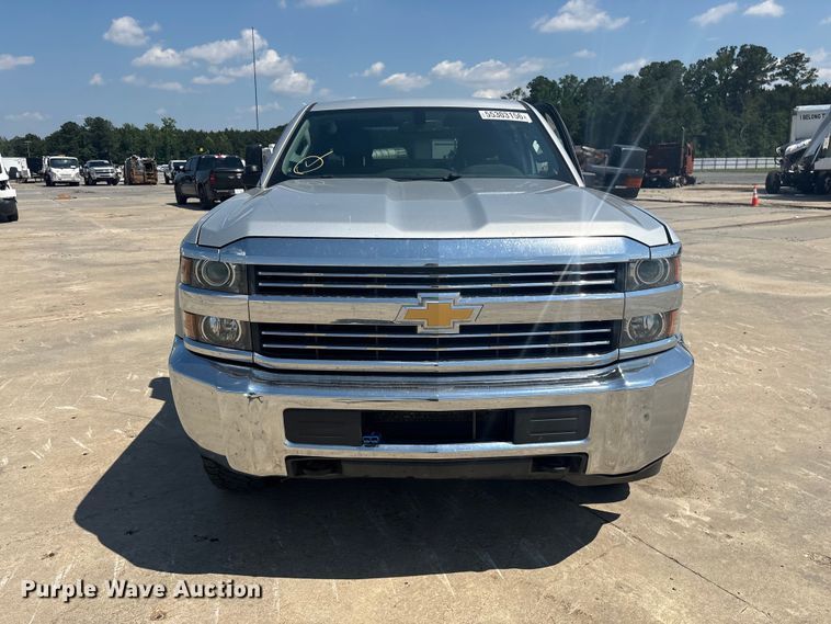 image for item YA3809 2018 Chevrolet  Silverado 2500HD Ext. Cab utility bed pickup truck