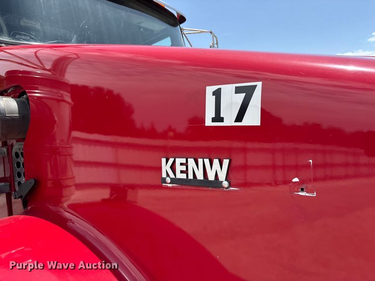 image for item YA3887 2014 Kenworth T8 Series dump truck