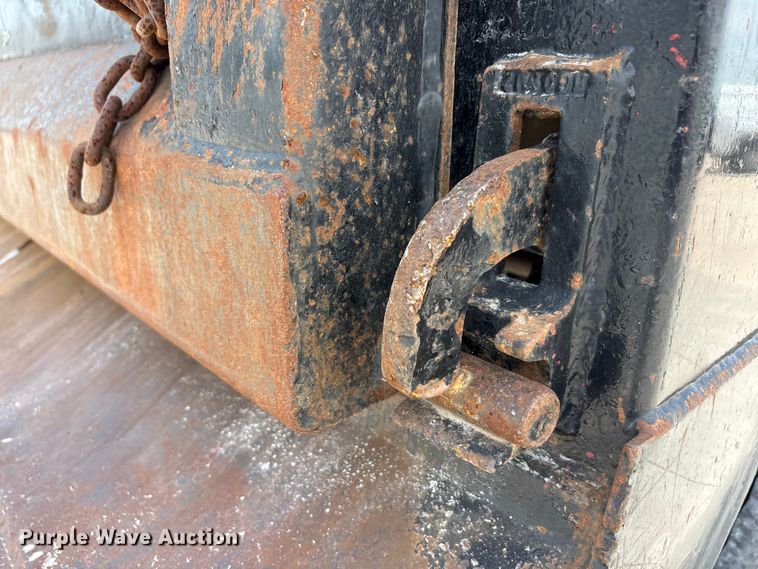 image for item YA3887 2014 Kenworth T8 Series dump truck