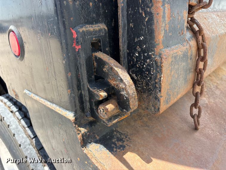 image for item YA3887 2014 Kenworth T8 Series dump truck