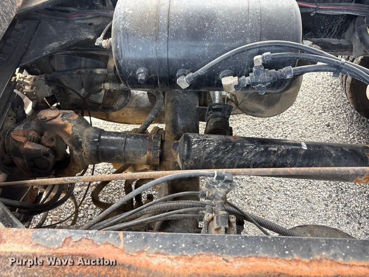 image for item YA3887 2014 Kenworth T8 Series dump truck