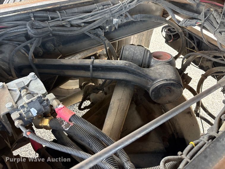 image for item YA3887 2014 Kenworth T8 Series dump truck