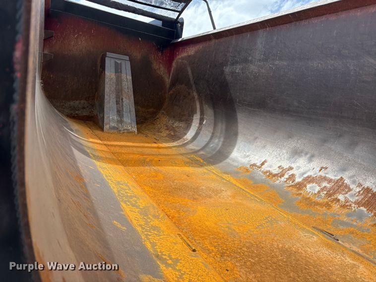 image for item YA3887 2014 Kenworth T8 Series dump truck