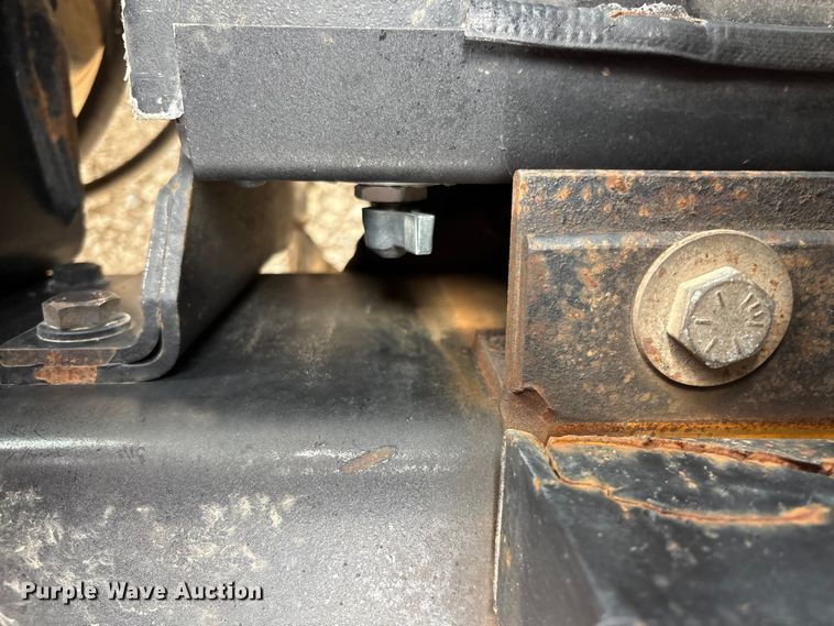 image for item YA3887 2014 Kenworth T8 Series dump truck