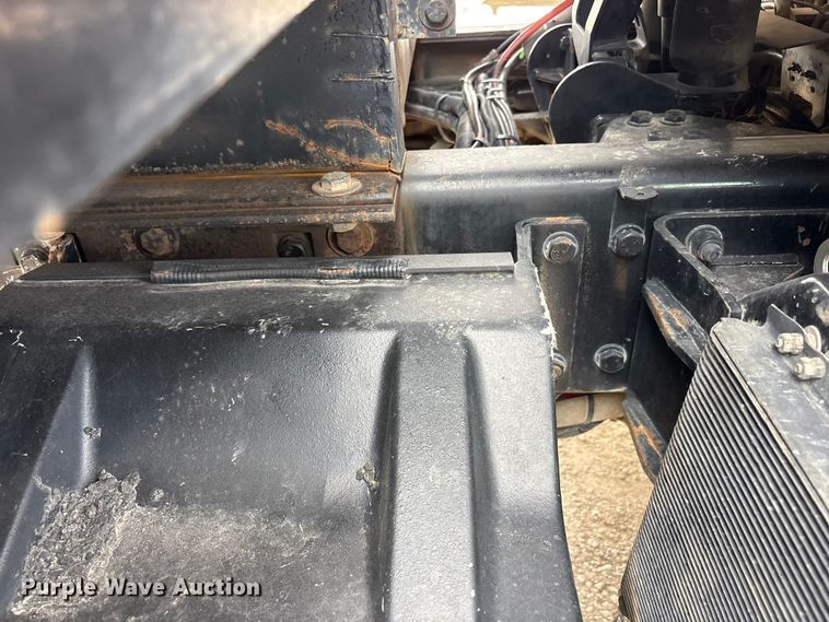 image for item YA3887 2014 Kenworth T8 Series dump truck
