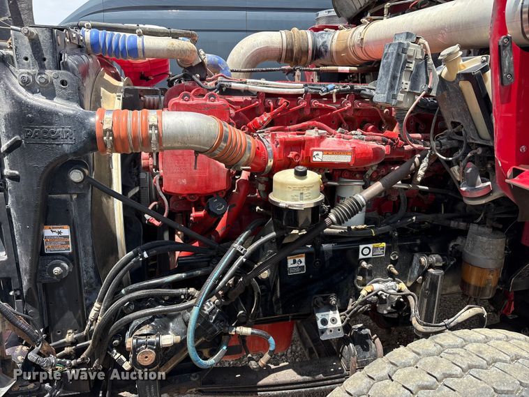 image for item YA3887 2014 Kenworth T8 Series dump truck