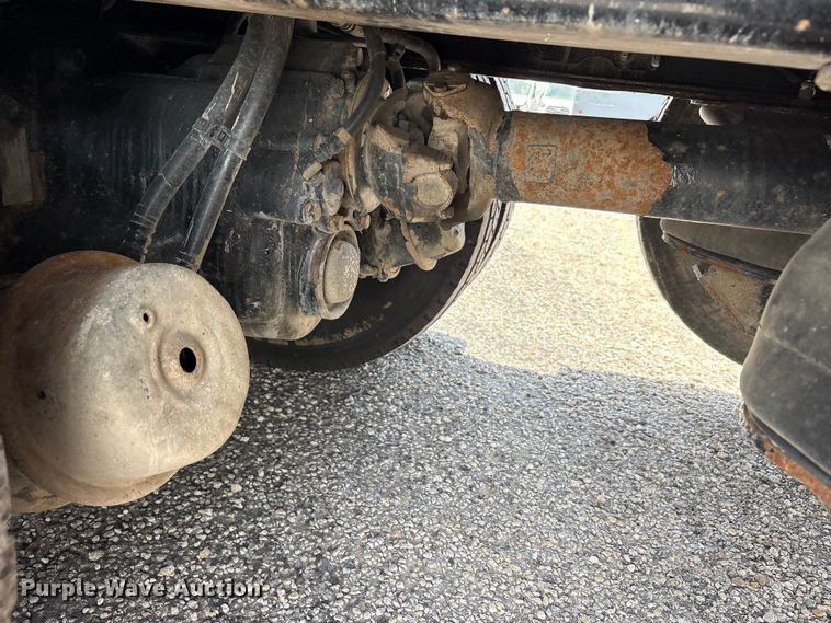 image for item YA3887 2014 Kenworth T8 Series dump truck