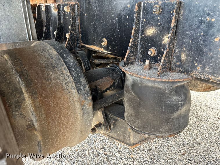 image for item YA3887 2014 Kenworth T8 Series dump truck