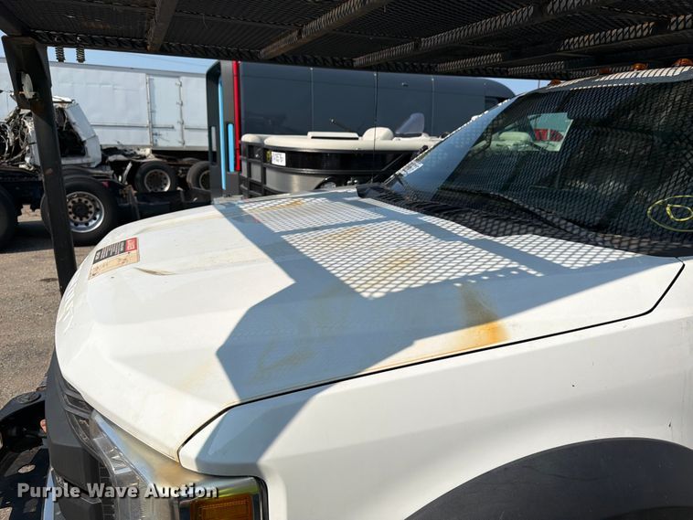 image for item YA3929 2017 Ford F550 Super Duty bucket truck