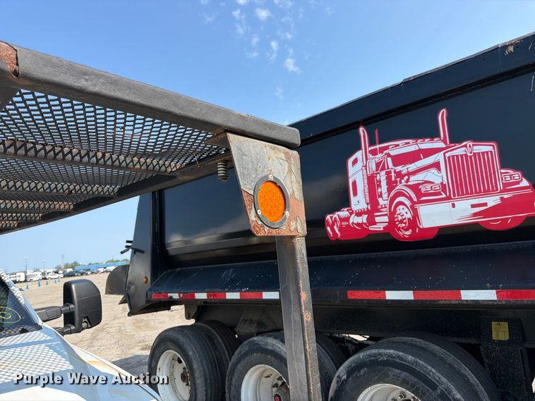 image for item YA3929 2017 Ford F550 Super Duty bucket truck