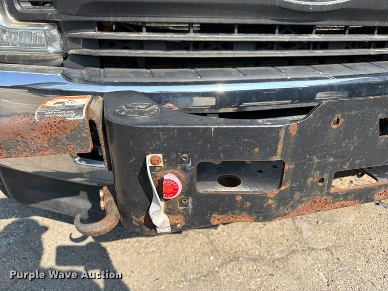 image for item YA3929 2017 Ford F550 Super Duty bucket truck