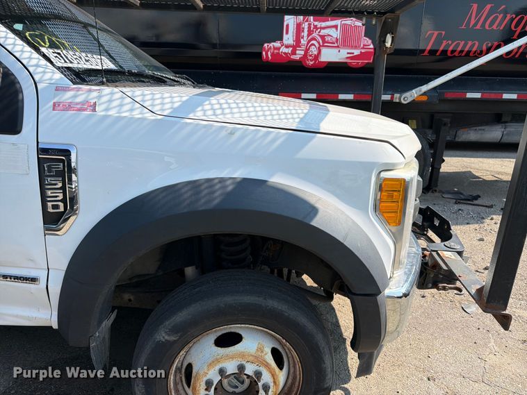 image for item YA3929 2017 Ford F550 Super Duty bucket truck