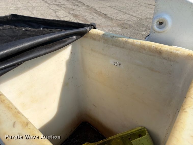 image for item YA3929 2017 Ford F550 Super Duty bucket truck