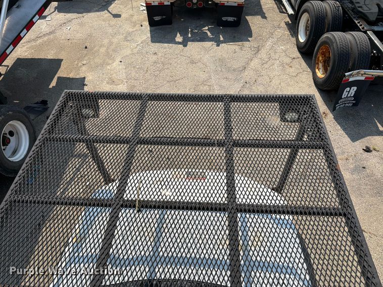 image for item YA3929 2017 Ford F550 Super Duty bucket truck