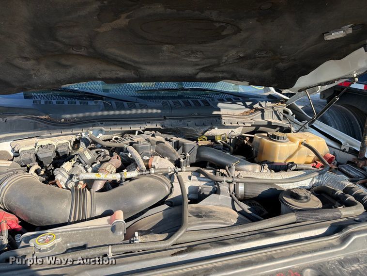 image for item YA3929 2017 Ford F550 Super Duty bucket truck