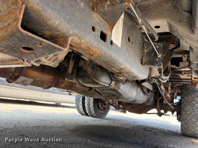 image for item YA3929 2017 Ford F550 Super Duty bucket truck