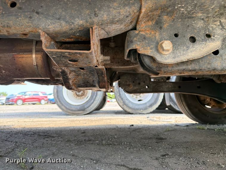 image for item YA3929 2017 Ford F550 Super Duty bucket truck