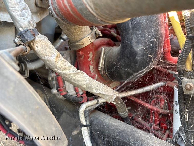 image for item YA4045 2015 Ford F750 Super Duty forestry bucket truck