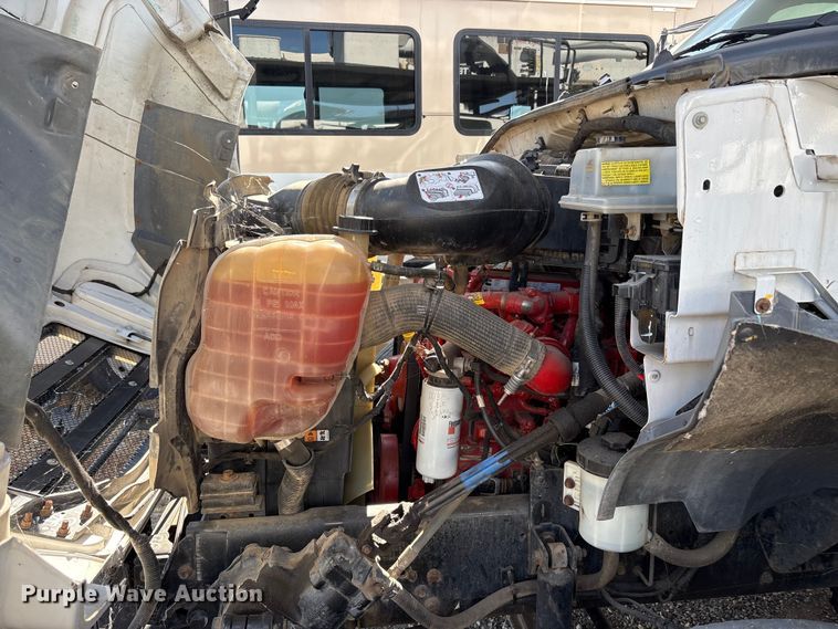 image for item YA4045 2015 Ford F750 Super Duty forestry bucket truck